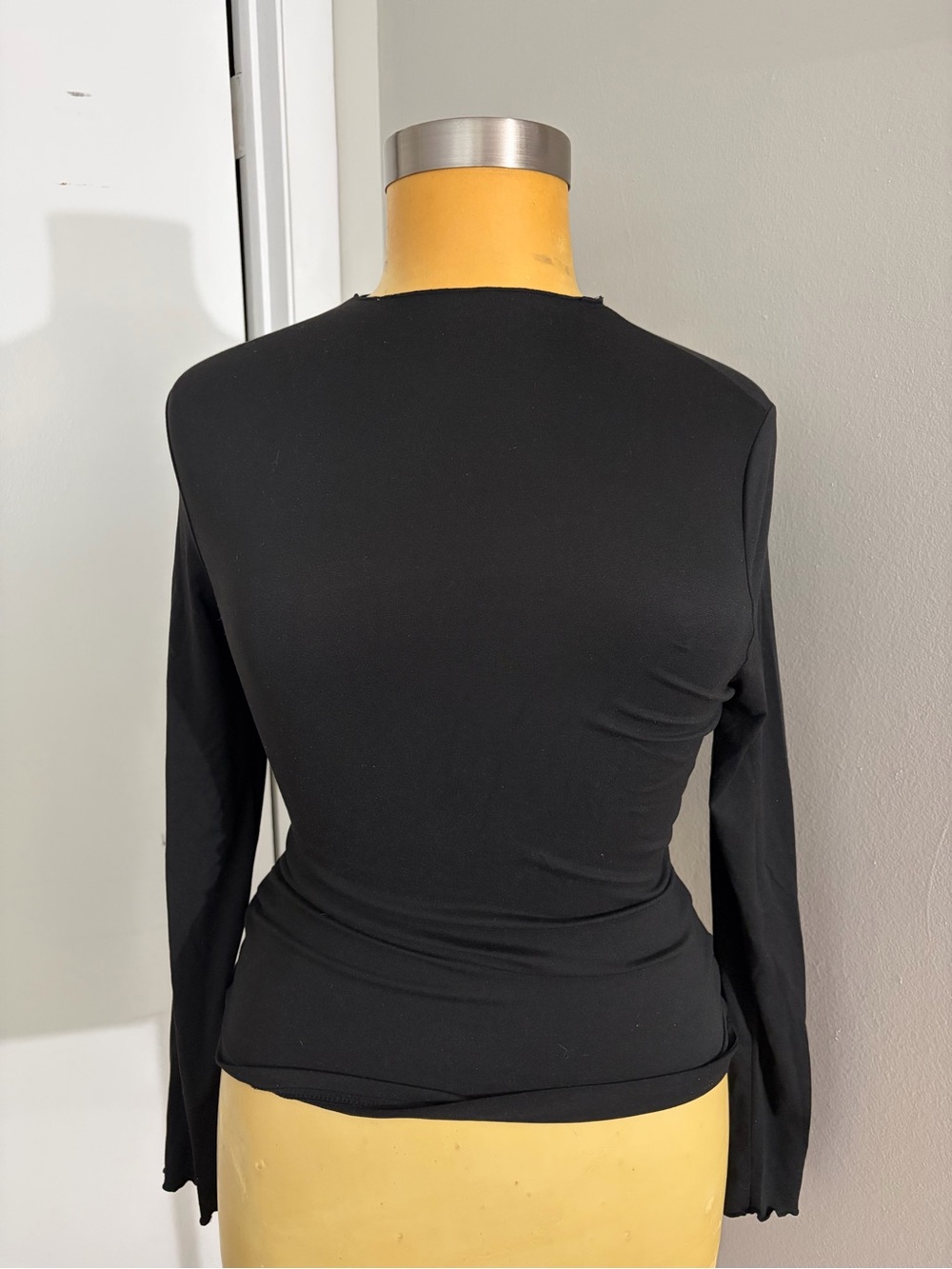 SHEIN Black Long Sleeve Fitted Women's Tee